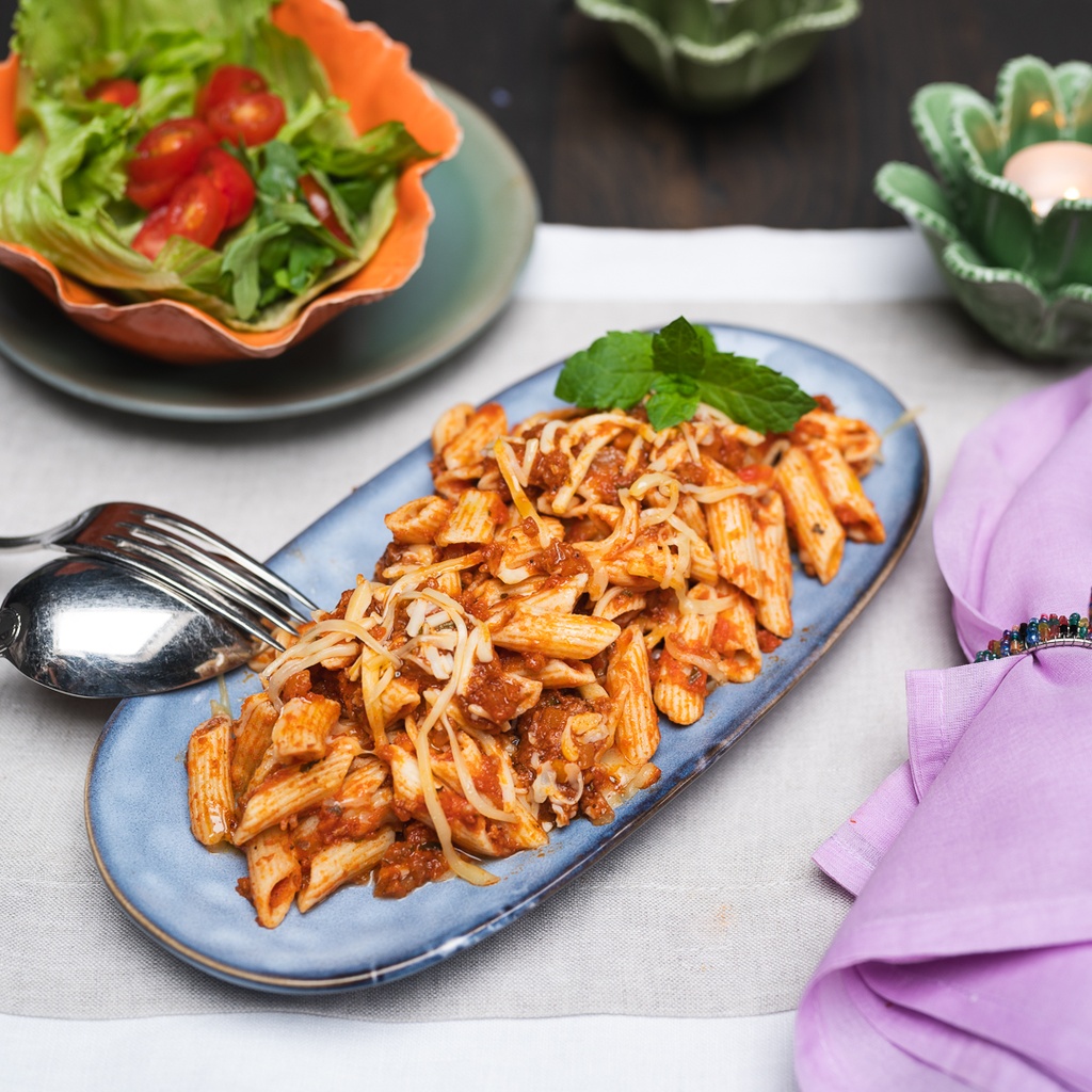 Penne Bolognese (met slaatje)